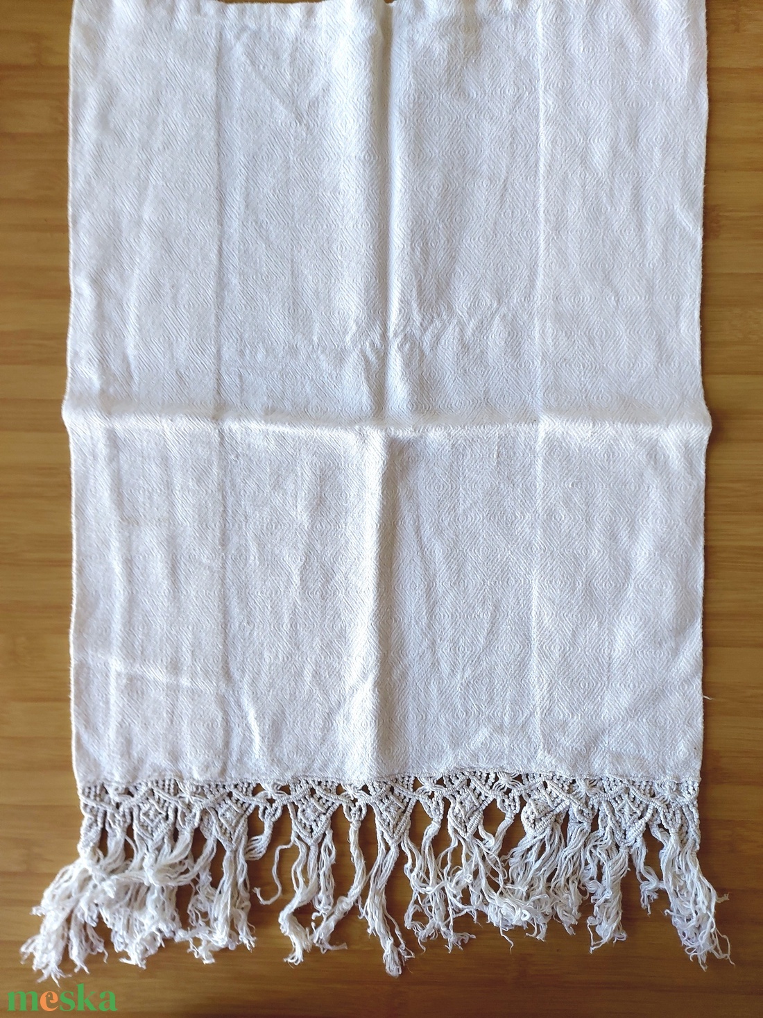 Szövött   fehér dísztörölköző  - otthon & életmód - fürdőszoba - törölköző - Meska.hu