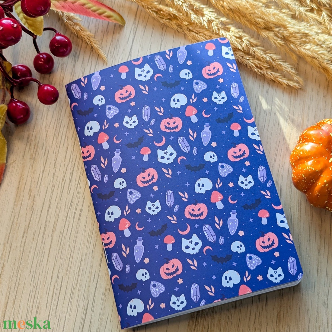 Halloween hangulatú jegyzetfüzet - Ijesztően cuki mintás A6-os méretű füzet - otthon & életmód - papír, írószer - jegyzetfüzet & napló - Meska.hu