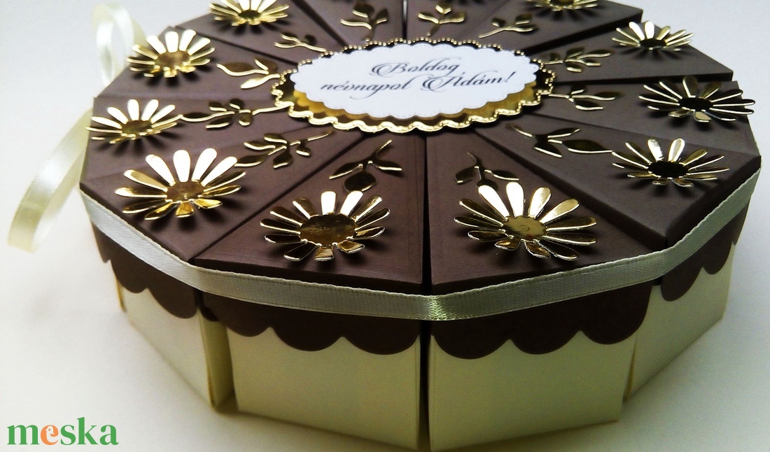 Gold Chocolate papírtorta díszdoboz 12 szeletes - otthon & életmód - papír, írószer - ajándékozás kellékei - papírtorta - Meska.hu Gold Chocolate papírtorta díszdoboz 12 szeletes - otthon & életmód - papír, írószer - ajándékozás kellékei - papírtorta - Meska.hu