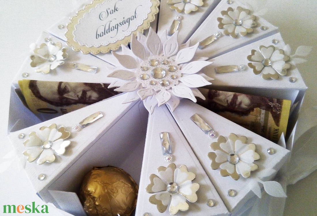 Money cake papírtorta díszdoboz 10 szeletes - esküvő - emlék & ajándék - nászajándék - Meska.hu