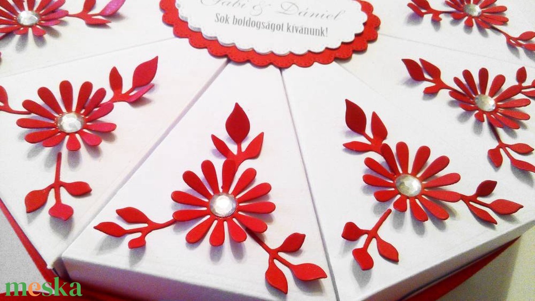 Red dream papírtorta díszdoboz 10 szeletes - otthon & életmód - papír, írószer - ajándékozás kellékei - papírtorta - Meska.hu Red dream papírtorta díszdoboz 10 szeletes - otthon & életmód - papír, írószer - ajándékozás kellékei - papírtorta - Meska.hu