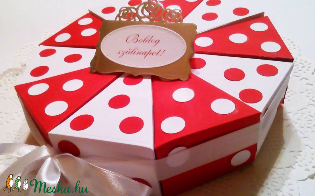 10 szeletes papírtorta - díszdoboz - művészet - más művészeti ág - Meska.hu