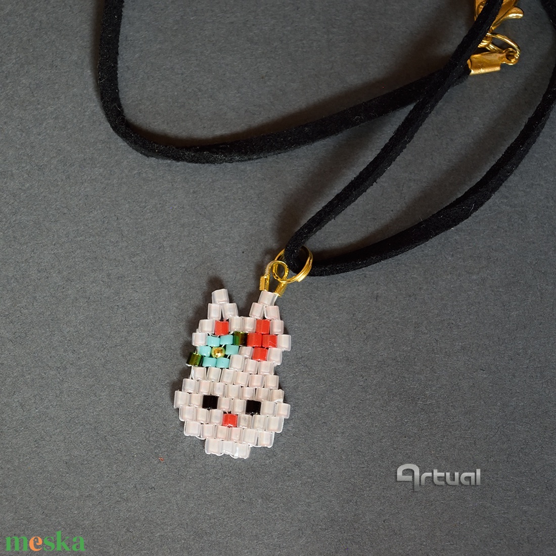 Virágos nyuszi fülbevaló és medál szett - ékszer - ékszerszett - Meska.hu