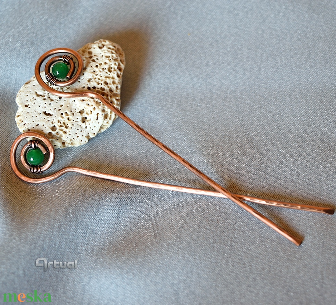 Minimalista hajtű szett zöld aventurin gyöngyökkel  - ruha & divat - hajdísz & hajcsat - hajcsat & hajtű - Meska.hu