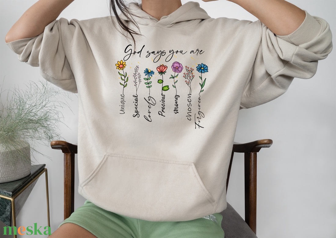 Virágos, Igés Kapucnis Pulóver Tökéletes Ajándék Barátoknak, Társaknak és Lelki Társaknak, Könnyed Design - ruha & divat - női ruha - pulóver - Meska.hu