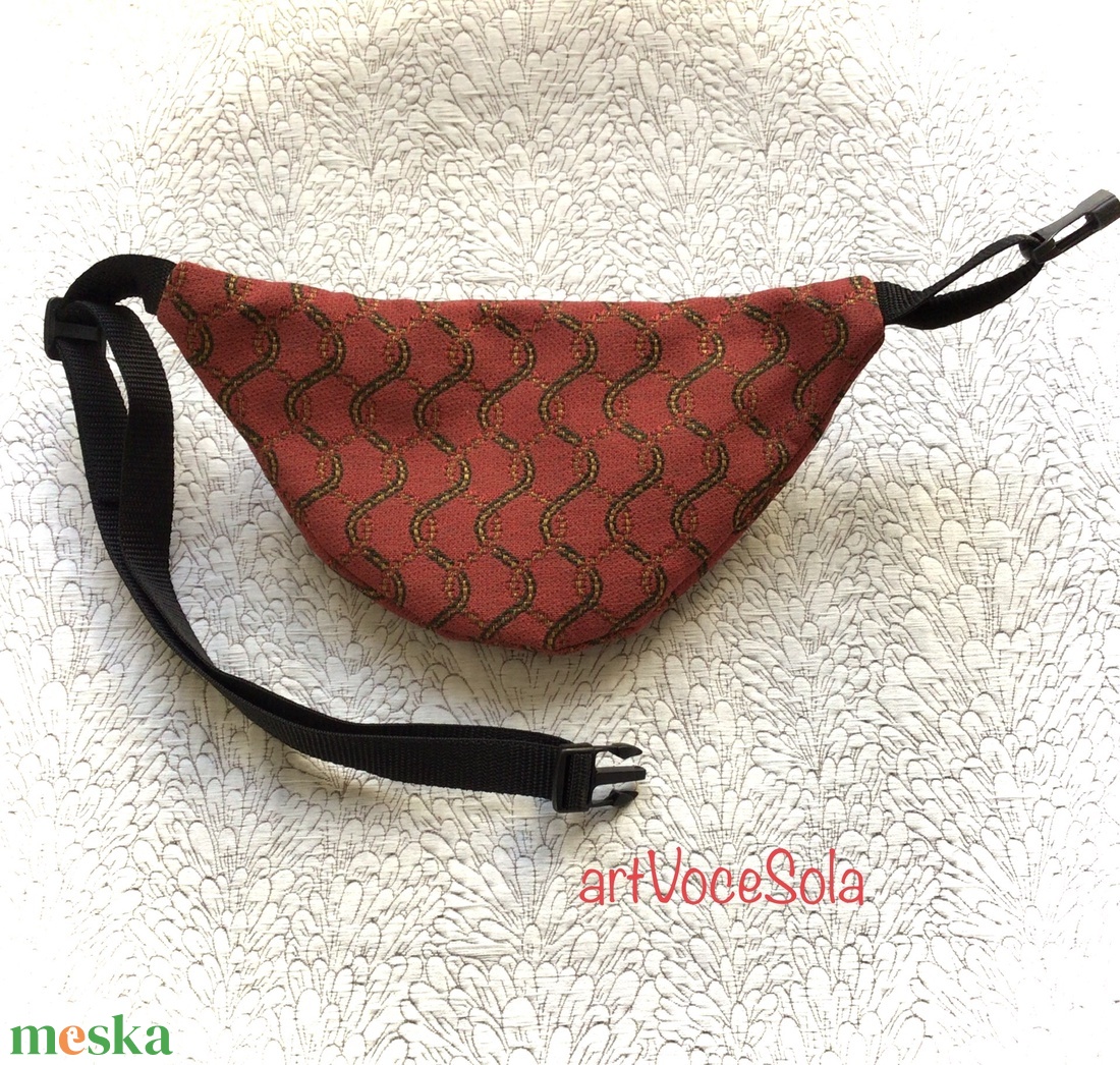 Eszterlánc Övtáska - táska & tok - övtáska - Meska.hu