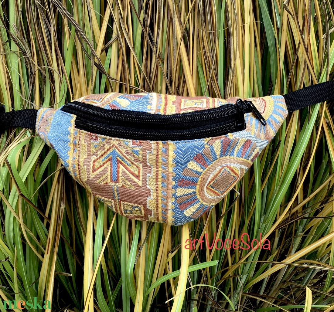 Útmutató jelek  Övtáska - táska & tok - övtáska - Meska.hu