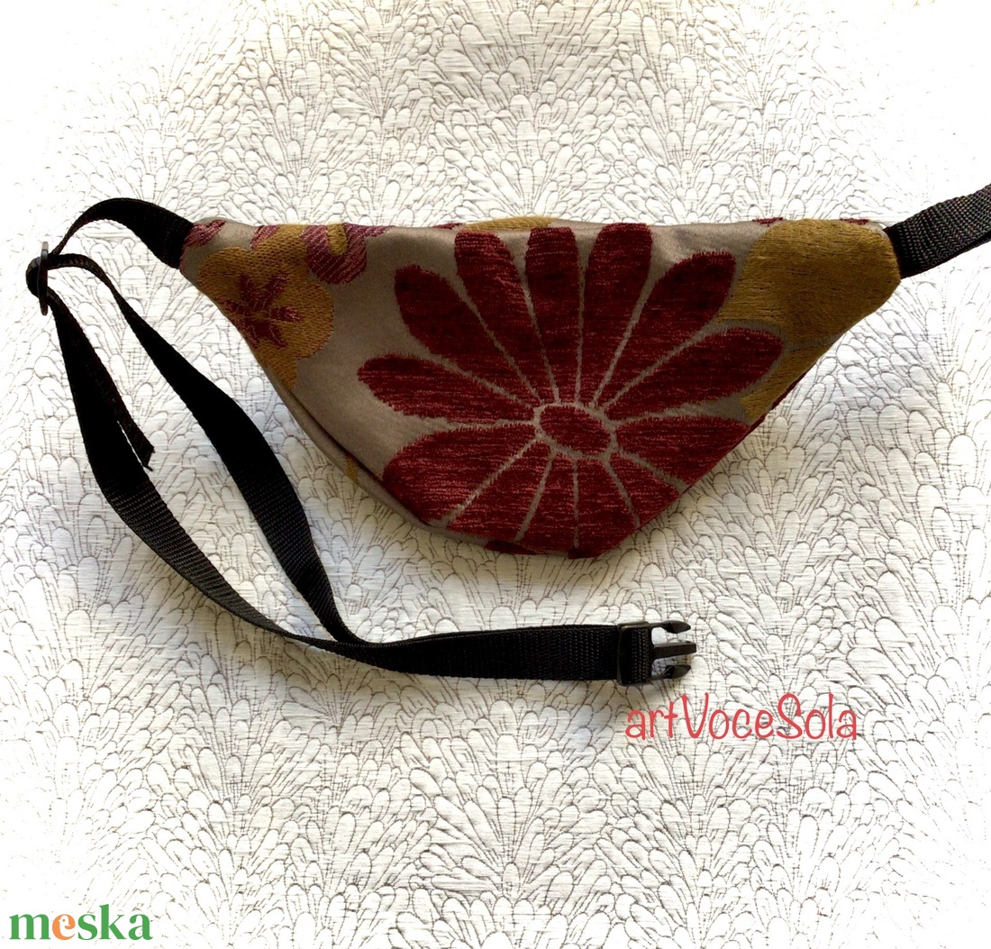 Virágzó szürkeség Övtáska - táska & tok - övtáska - Meska.hu