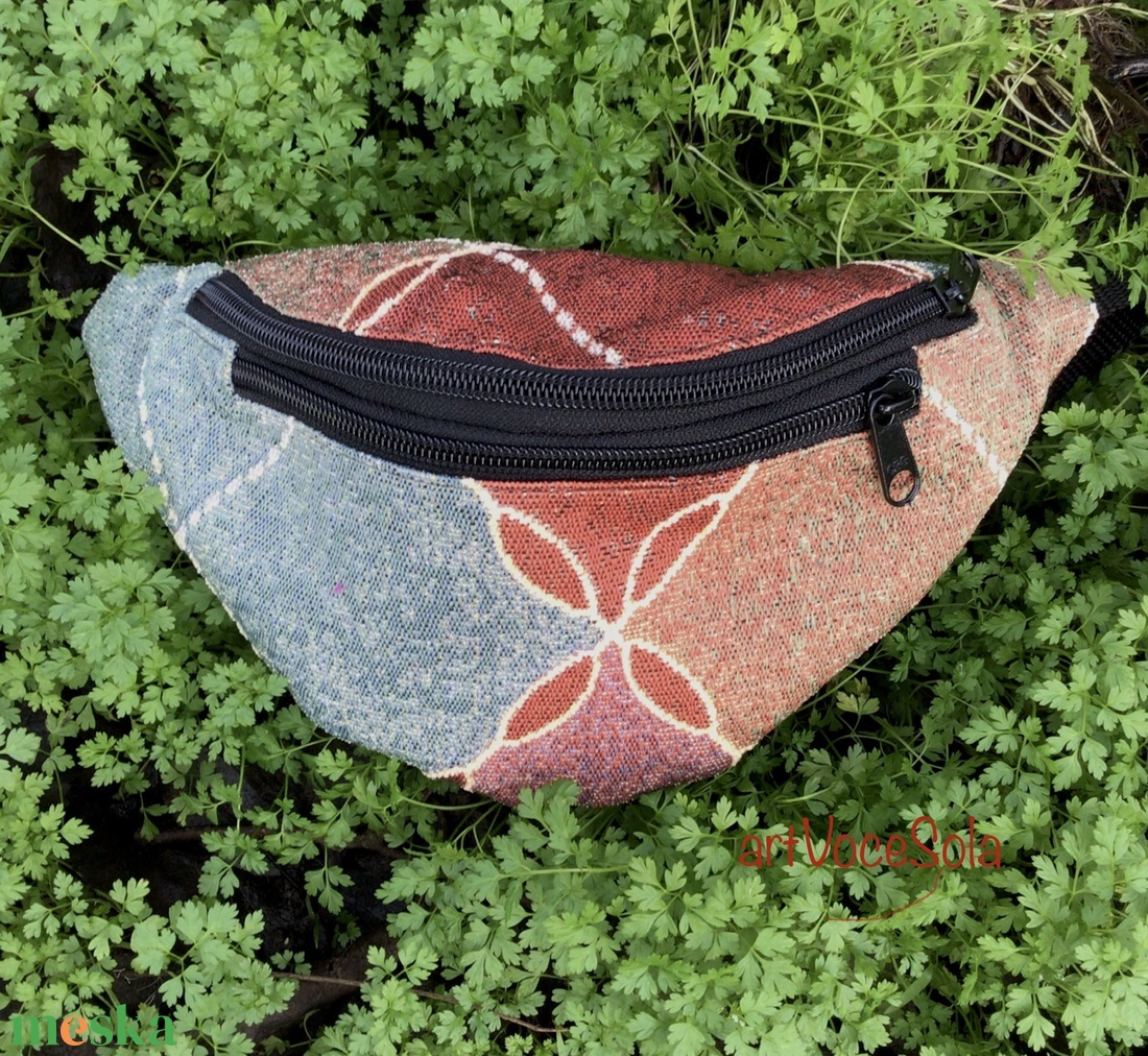 Virágszirom  Övtáska - táska & tok - övtáska - Meska.hu