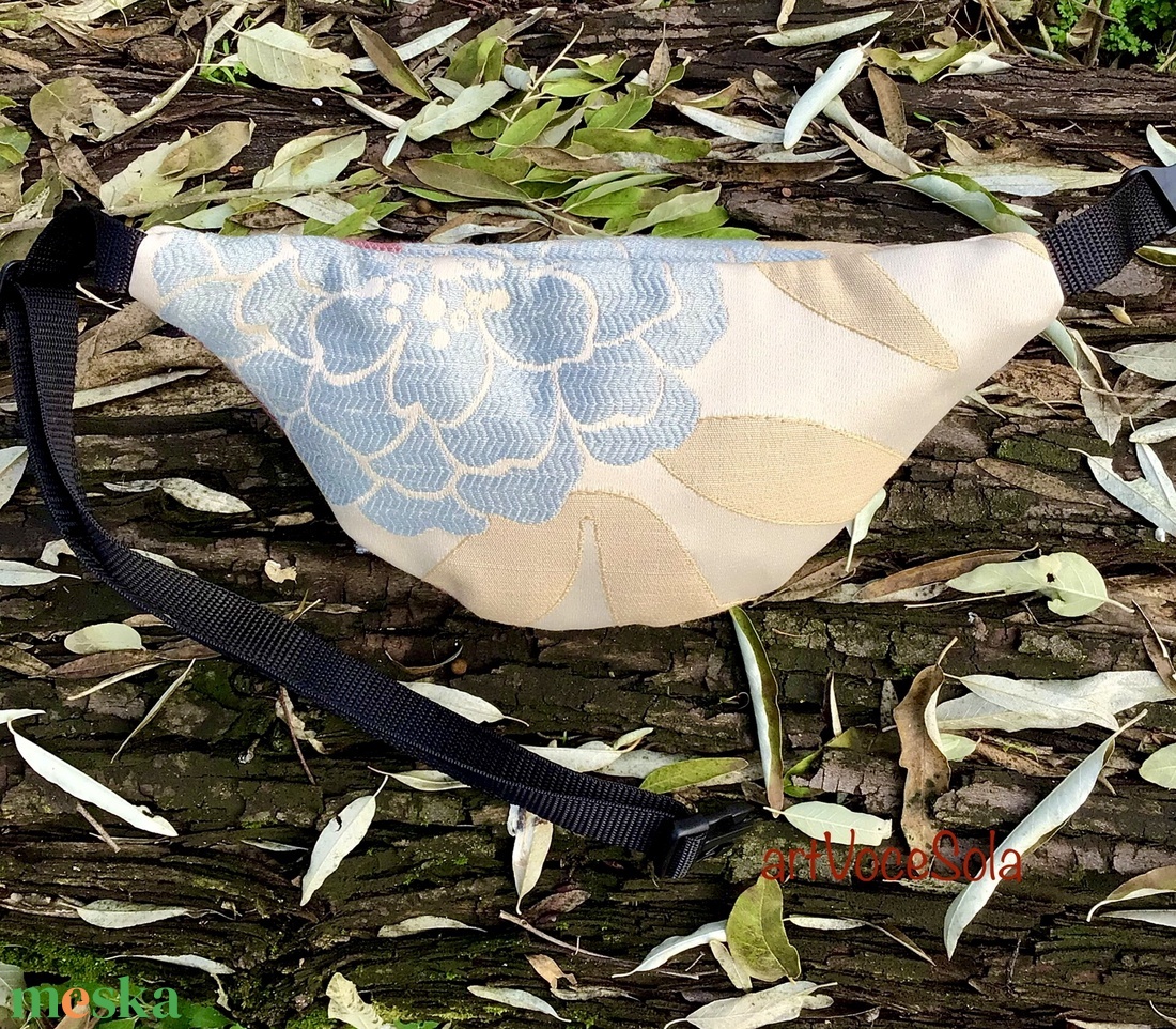 Csipkerózsa Övtáska - táska & tok - övtáska - Meska.hu