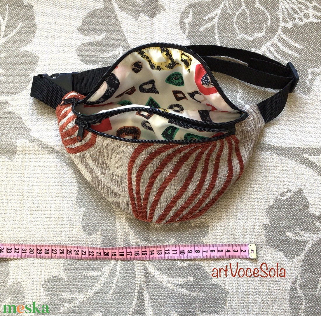 Mogyoróbokor- nagy Övtáska - táska & tok - övtáska - Meska.hu