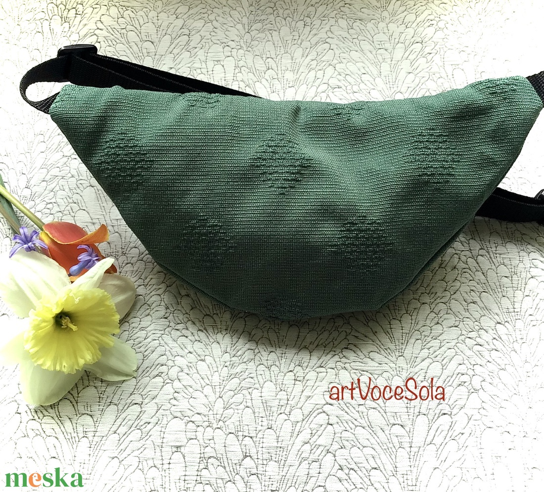 Zöldmező-övtáska - táska & tok - övtáska - Meska.hu
