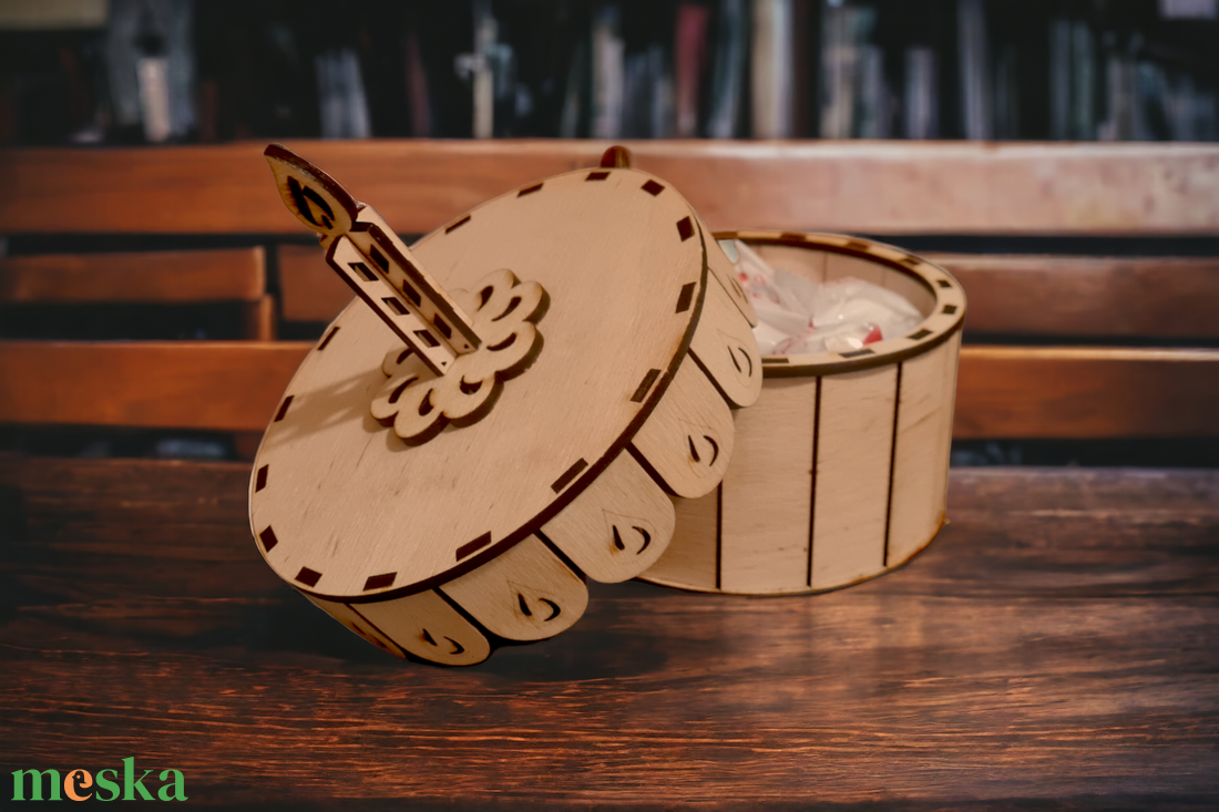 ArtWoody torta - otthon & életmód - dekoráció - asztal és polc dekoráció - díszdoboz - Meska.hu ArtWoody torta - otthon & életmód - dekoráció - asztal és polc dekoráció - díszdoboz - Meska.hu