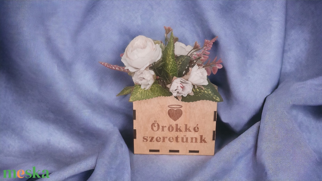 Örökké szeretünk / Örökké szeretlek fa virág kaspó - otthon & életmód - dekoráció - virágdísz és tartó - virágtartó - Meska.hu Örökké szeretünk / Örökké szeretlek fa virág kaspó - otthon & életmód - dekoráció - virágdísz és tartó - virágtartó - Meska.hu
