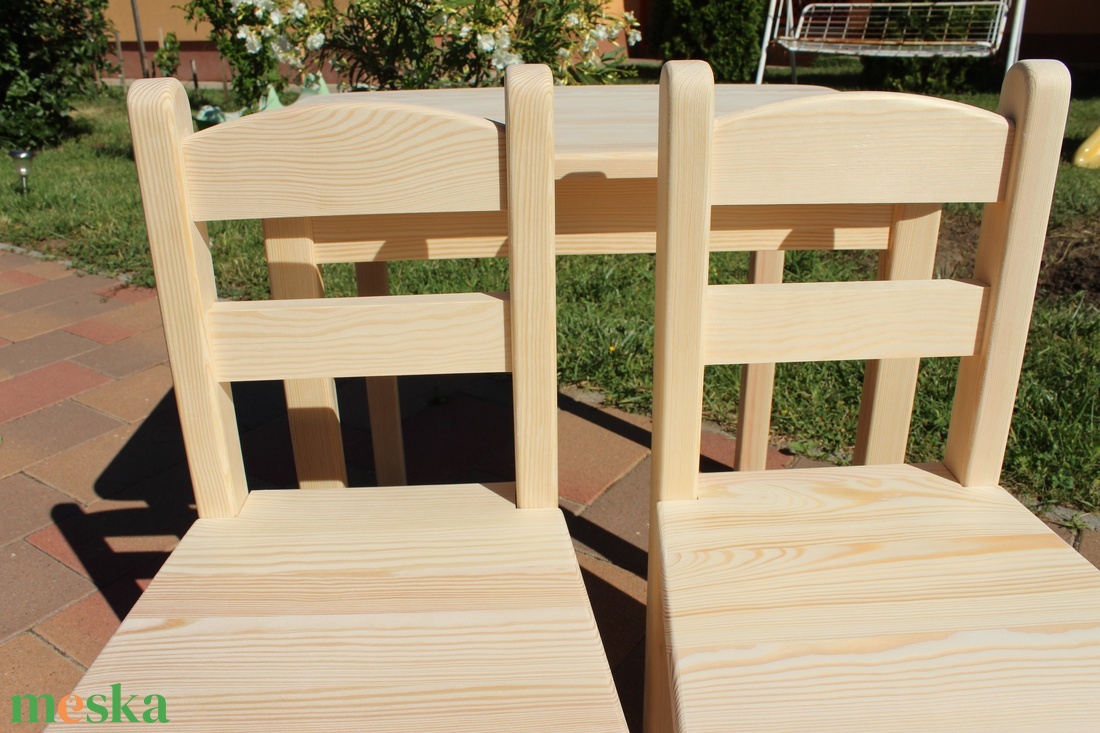 Gyerekasztal gyerekszék gyerek  asztal szék sámli pad hokedli - otthon & életmód - babaszoba, gyerekszoba - gyerek asztal székkel - Meska.hu