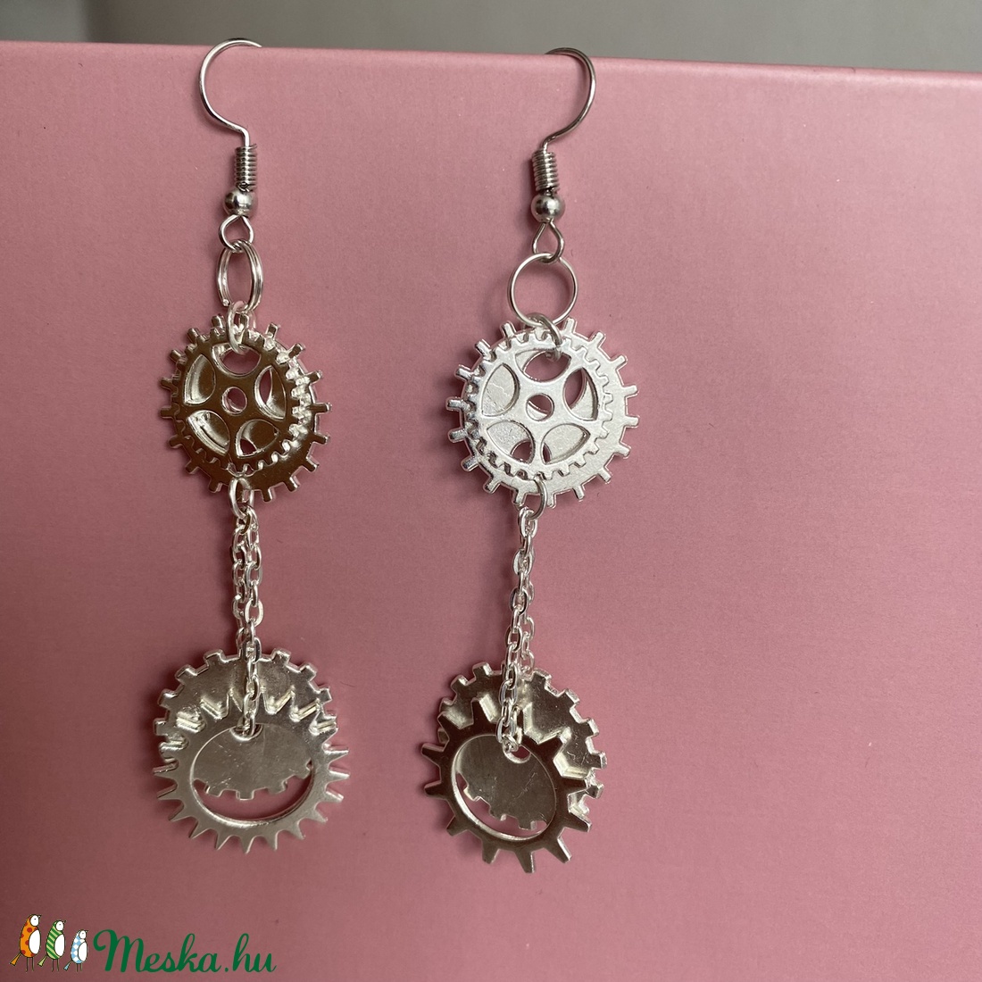 Steampunk fülbevaló kerekekből - ékszer - fülbevaló - lógó fülbevaló - Meska.hu