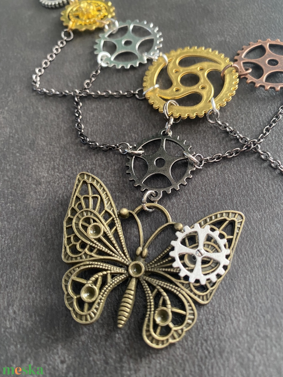 Pillangós láncos steampunk nyakék - ékszer - nyaklánc - statement nyaklánc - Meska.hu Pillangós láncos steampunk nyakék - ékszer - nyaklánc - statement nyaklánc - Meska.hu
