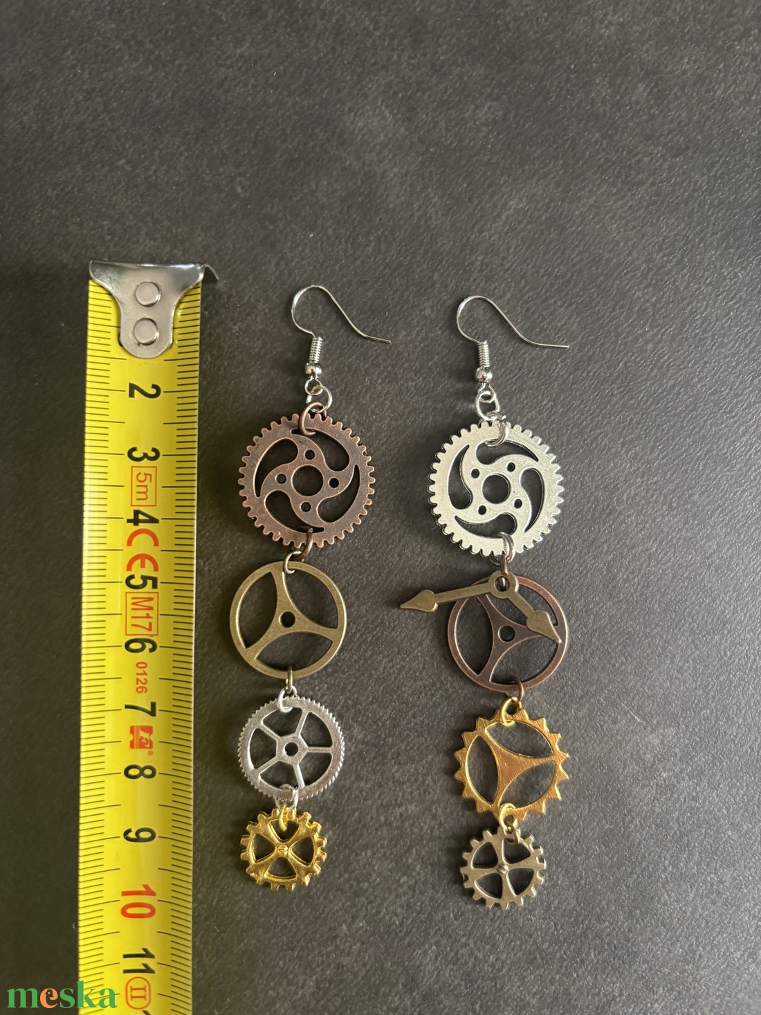 Steampunk fülbevaló, többszínű, aszimmetrikus - ékszer - fülbevaló - lógó fülbevaló - Meska.hu Steampunk fülbevaló, többszínű, aszimmetrikus - ékszer - fülbevaló - lógó fülbevaló - Meska.hu
