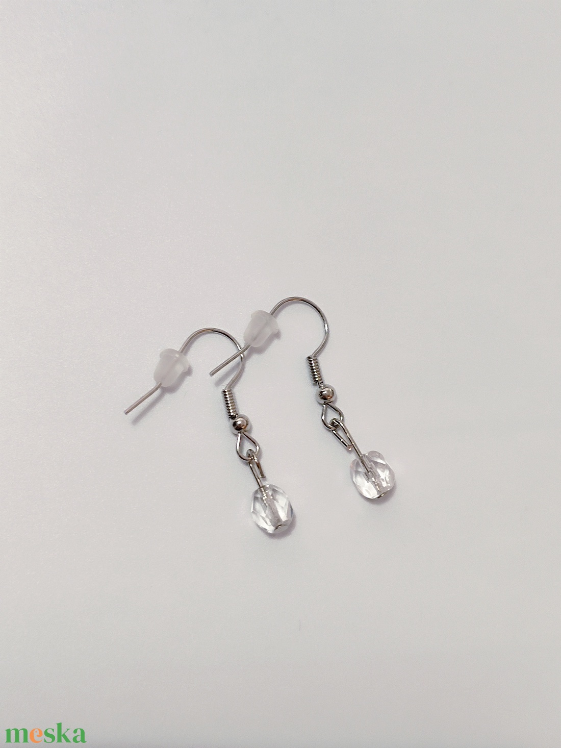 Üveggyöngy fülbevaló  - ékszer - fülbevaló - lógó fülbevaló - Meska.hu