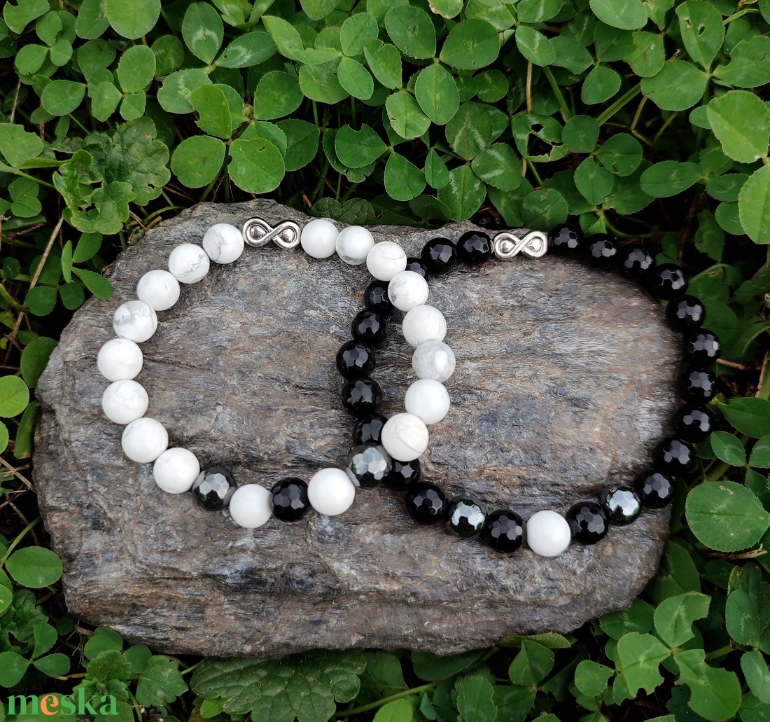 Páros karkötő: ónix - howlit ásványkarkötő - ékszer - karkötő - ásványkarkötő - Meska.hu