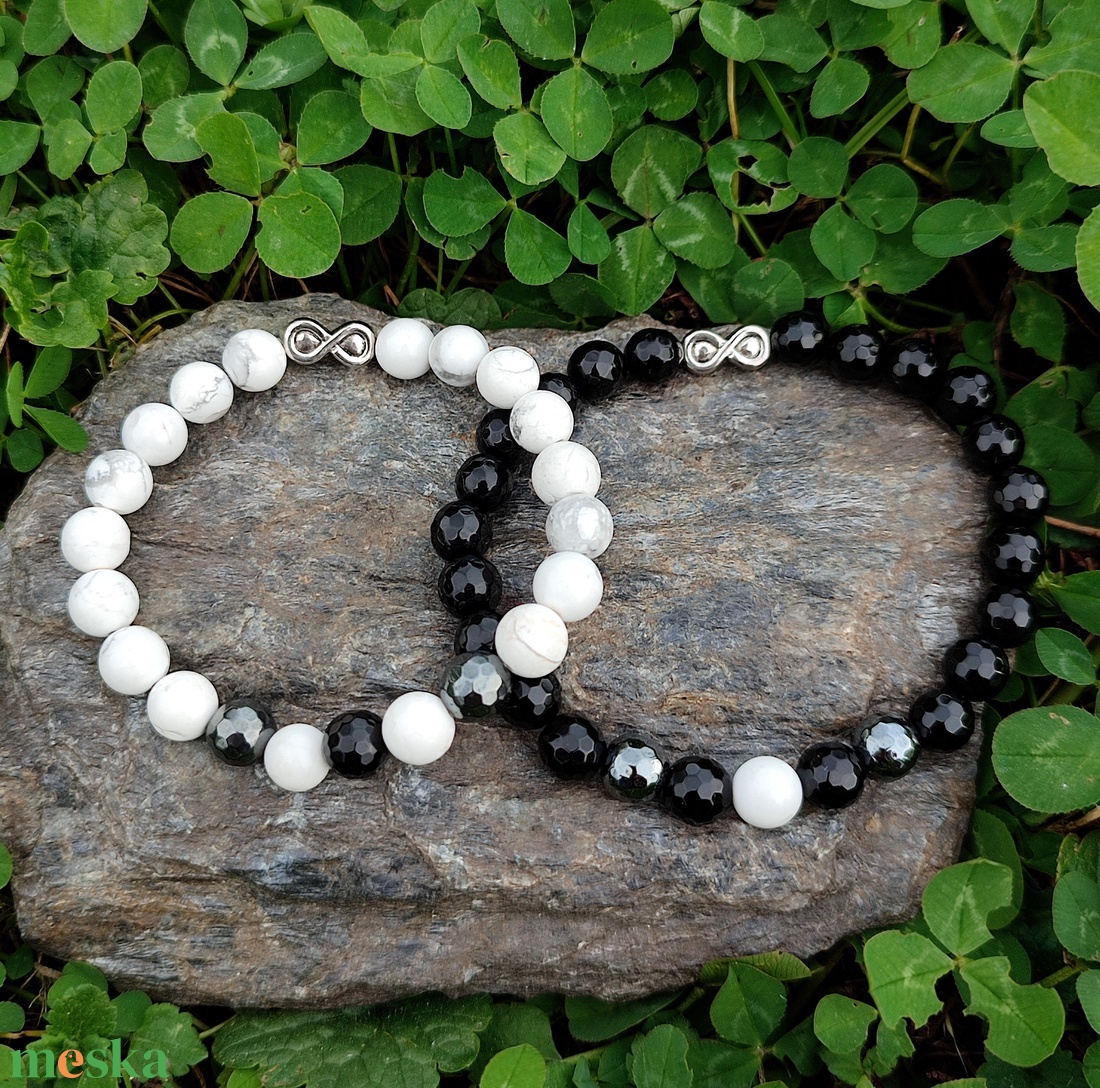 Páros karkötő: ónix - howlit ásványkarkötő - ékszer - karkötő - ásványkarkötő - Meska.hu