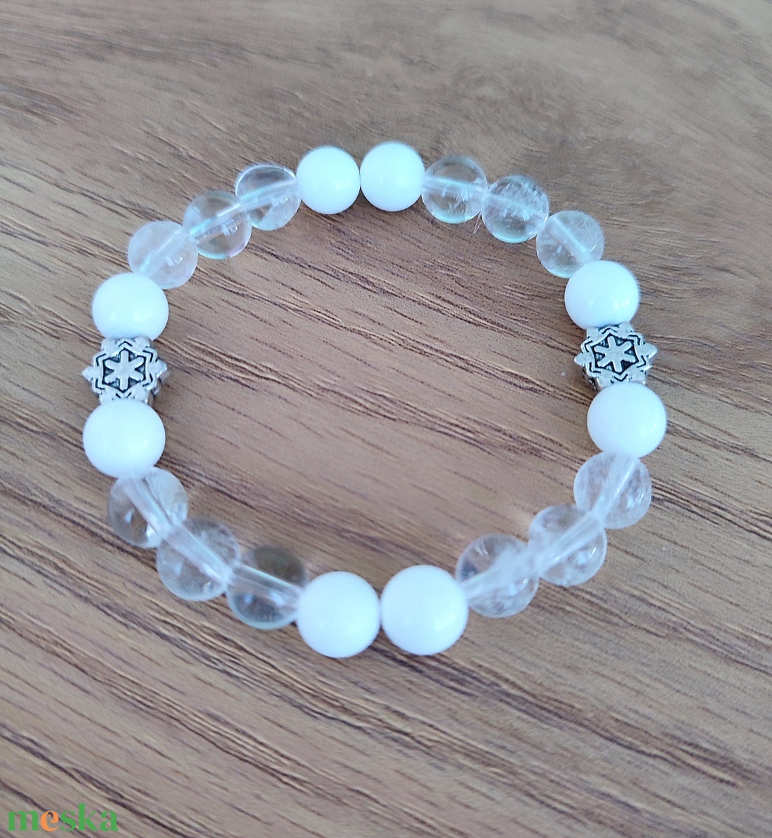 Hegyikristály - kagylóhéj gyöngy ásványkarkötő  - ékszer - karkötő - ásványkarkötő - Meska.hu