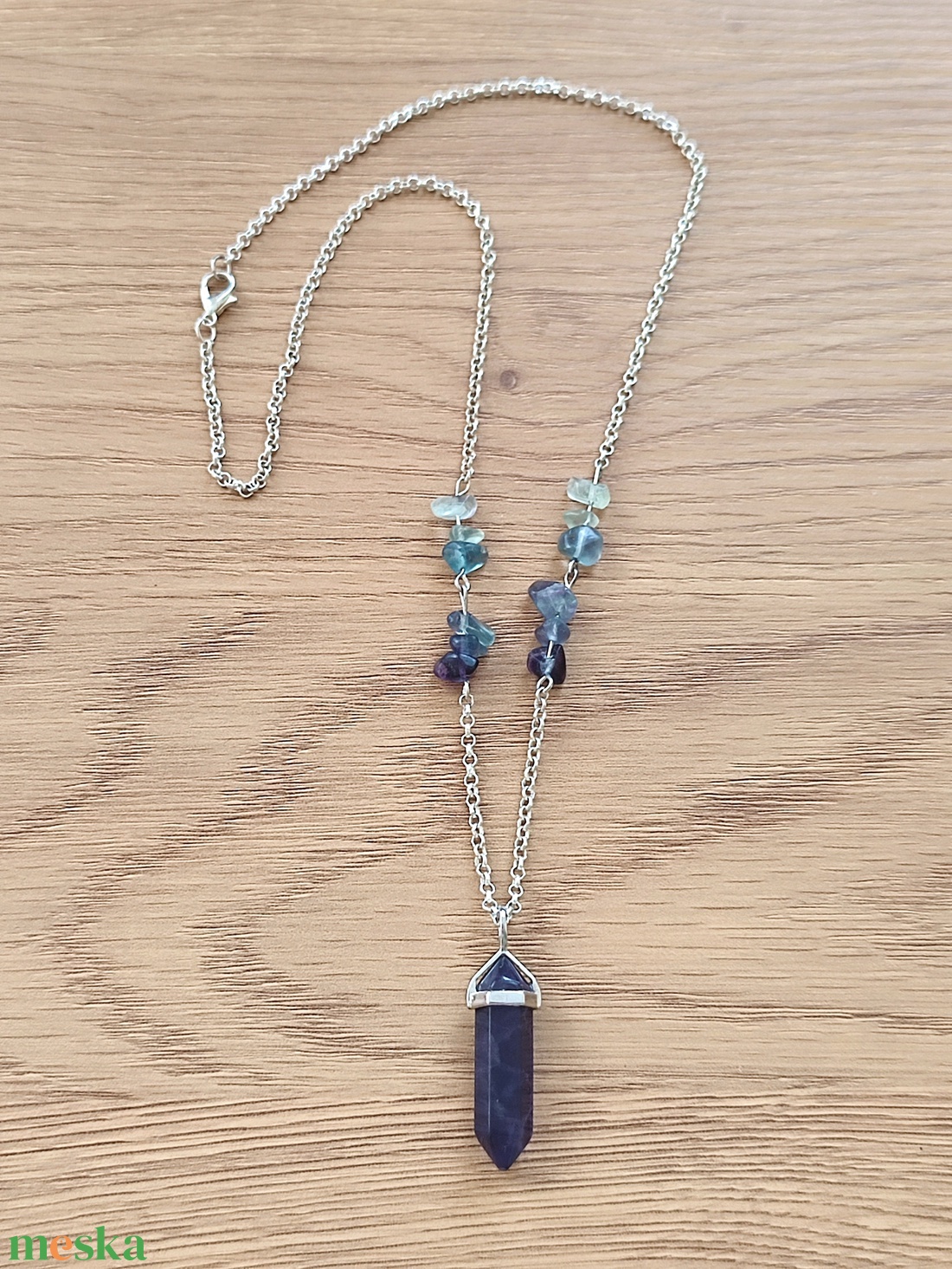 Ásvány nyaklánc fluorit ásvány csúcs medállal - ékszer - nyaklánc - medálos nyaklánc - Meska.hu