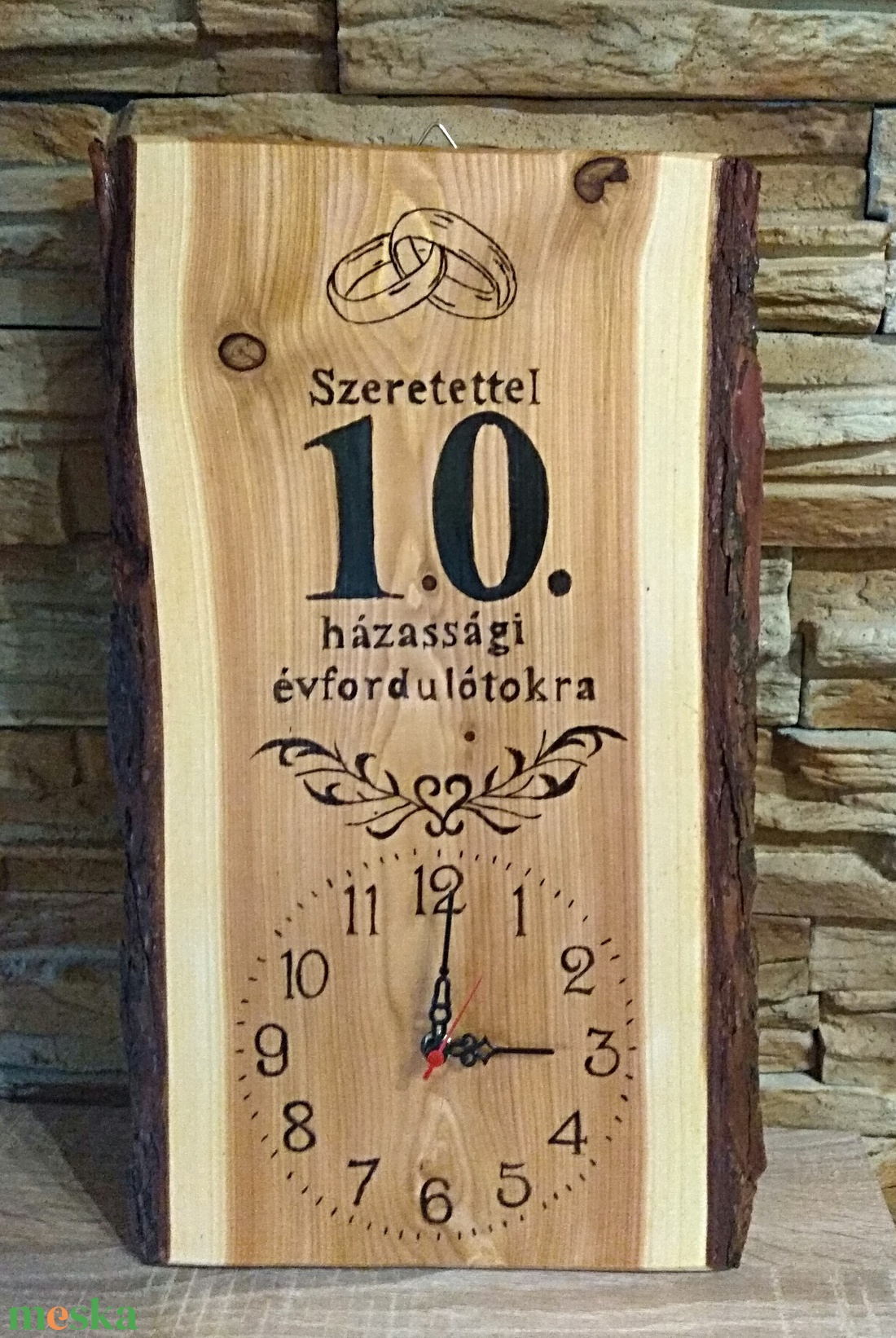 Házassági évforduló alkalmából falióra és kulcstartó szettben - otthon & életmód - dekoráció - fali és függő dekoráció - falióra & óra - Meska.hu Házassági évforduló alkalmából falióra és kulcstartó szettben - otthon & életmód - dekoráció - fali és függő dekoráció - falióra & óra - Meska.hu