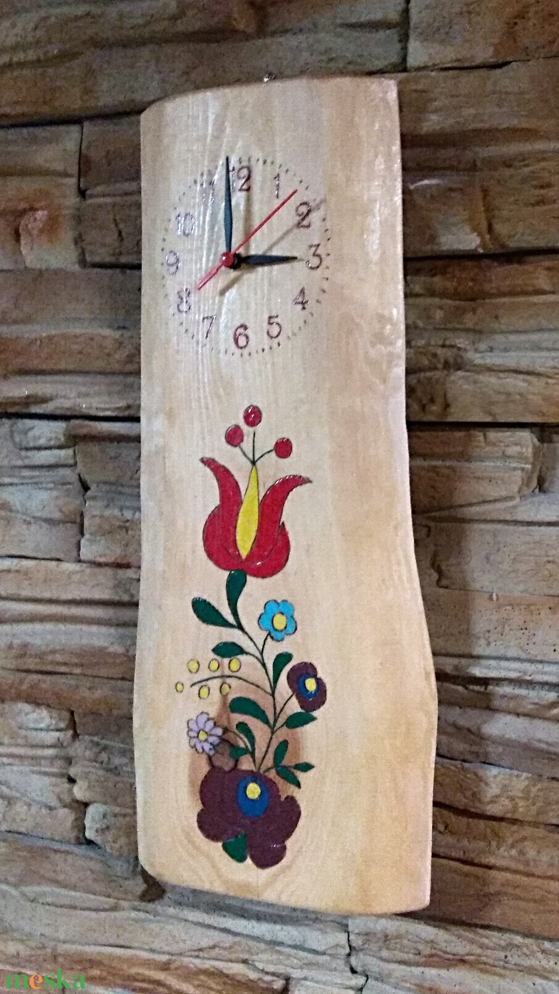 45 cm hosszú Matyó mintás kézműves falióra - otthon & életmód - dekoráció - fali és függő dekoráció - falióra & óra - Meska.hu 45 cm hosszú Matyó mintás kézműves falióra - otthon & életmód - dekoráció - fali és függő dekoráció - falióra & óra - Meska.hu