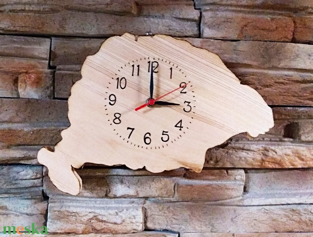 Nagy Magyarország vörösfenyő falióra  - otthon & életmód - dekoráció - fali és függő dekoráció - falióra & óra - Meska.hu