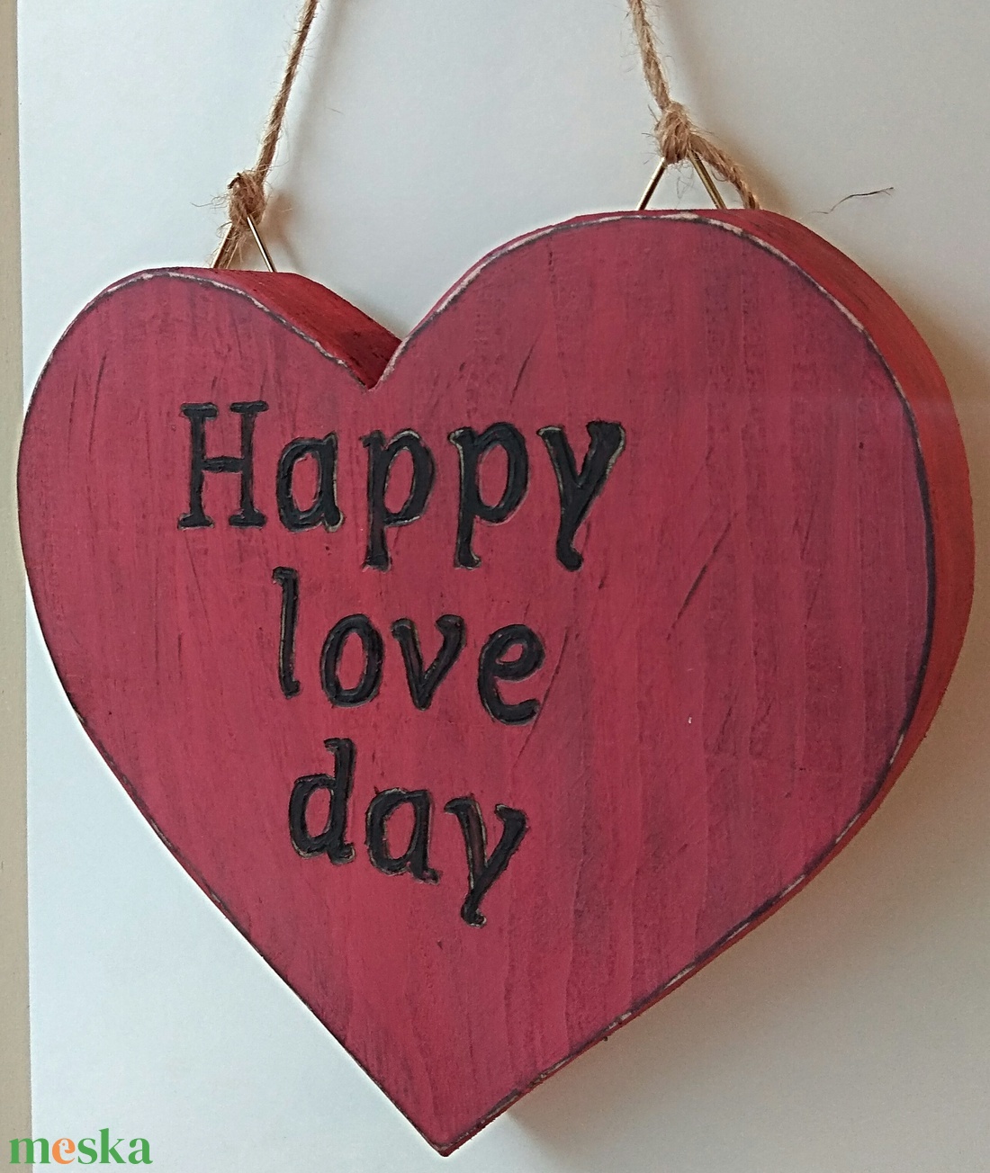 Happy love day piros szívecske  vintage stílusban valentin napra - otthon & életmód - dekoráció - kép & falikép - táblakép - Meska.hu