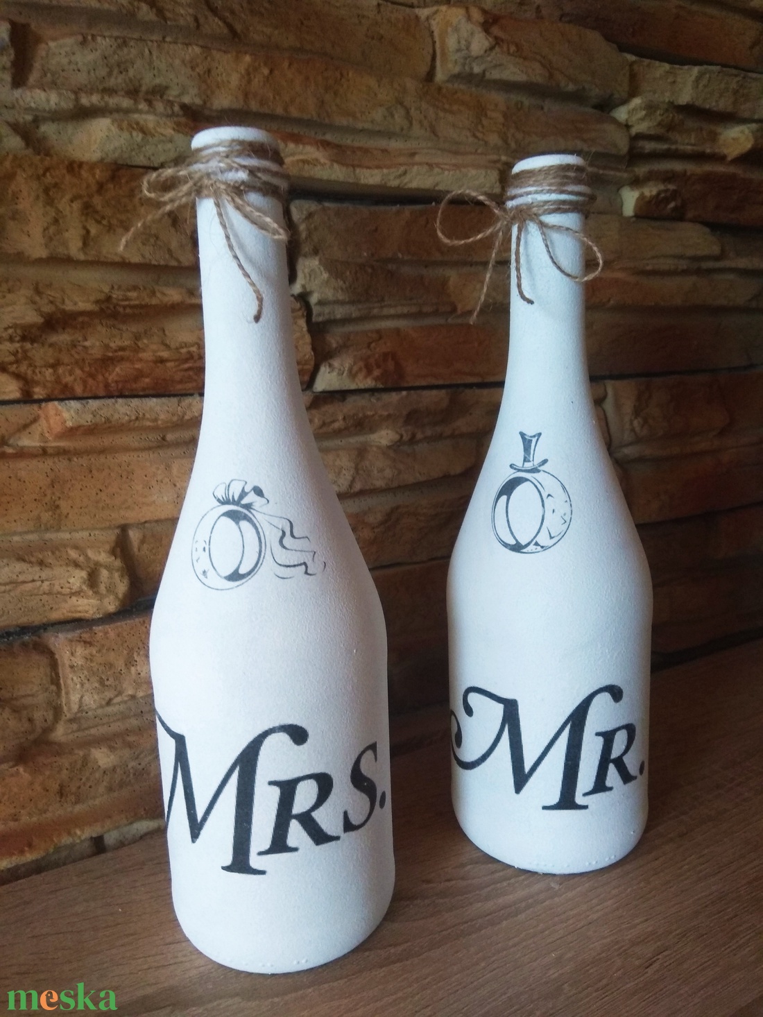 Mr.és Mrs. üveg dekoráció esküvőre vagy párok részére. - esküvő - dekoráció - helyszíni dekor - Meska.hu Mr.és Mrs. üveg dekoráció esküvőre vagy párok részére. - esküvő - dekoráció - helyszíni dekor - Meska.hu