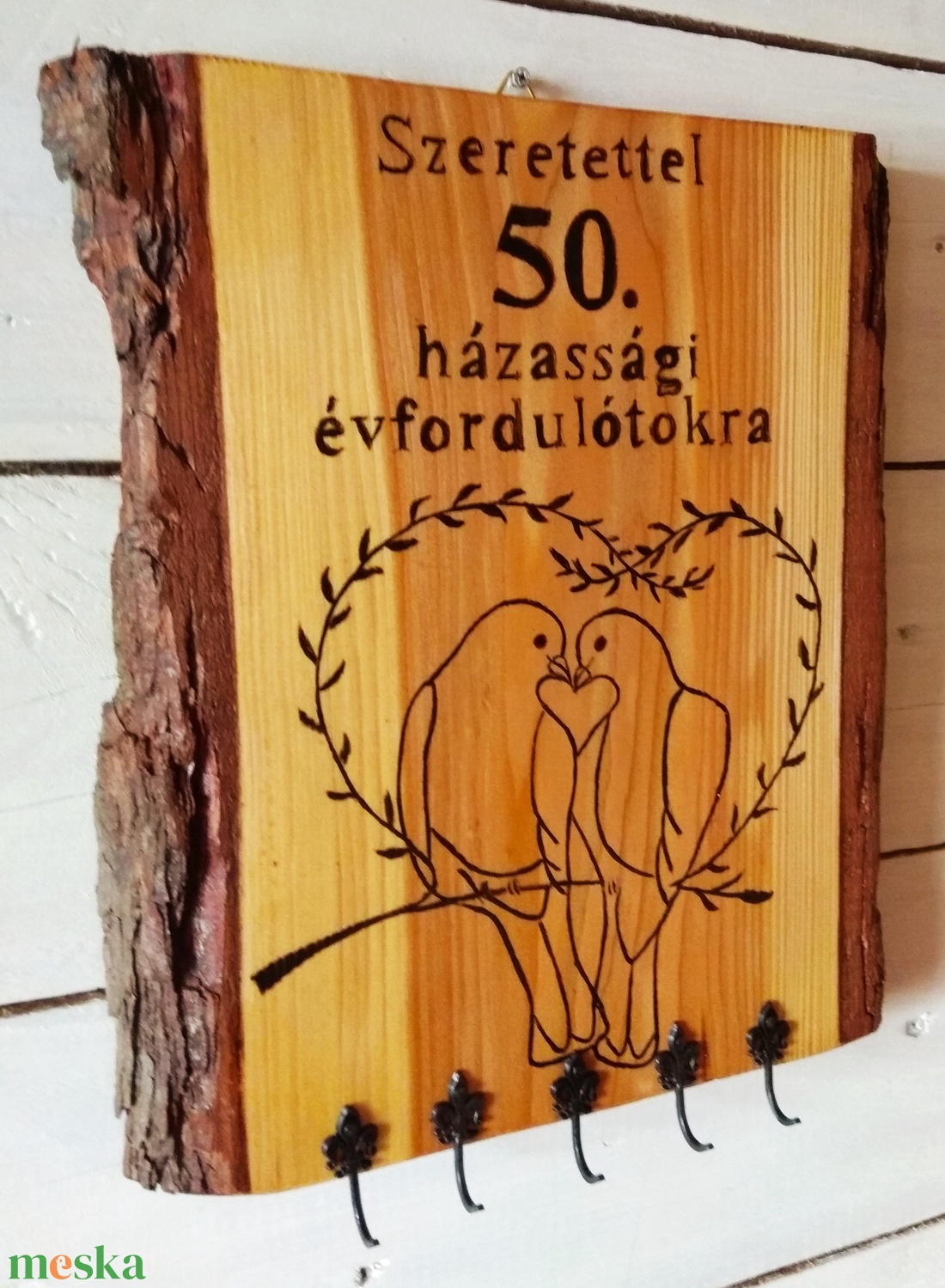 Vörösfenyő kulcstartó házassági évforduló alkalmából - otthon & életmód - dekoráció - fali és függő dekoráció - fali kulcstartó - Meska.hu Vörösfenyő kulcstartó házassági évforduló alkalmából - otthon & életmód - dekoráció - fali és függő dekoráció - fali kulcstartó - Meska.hu