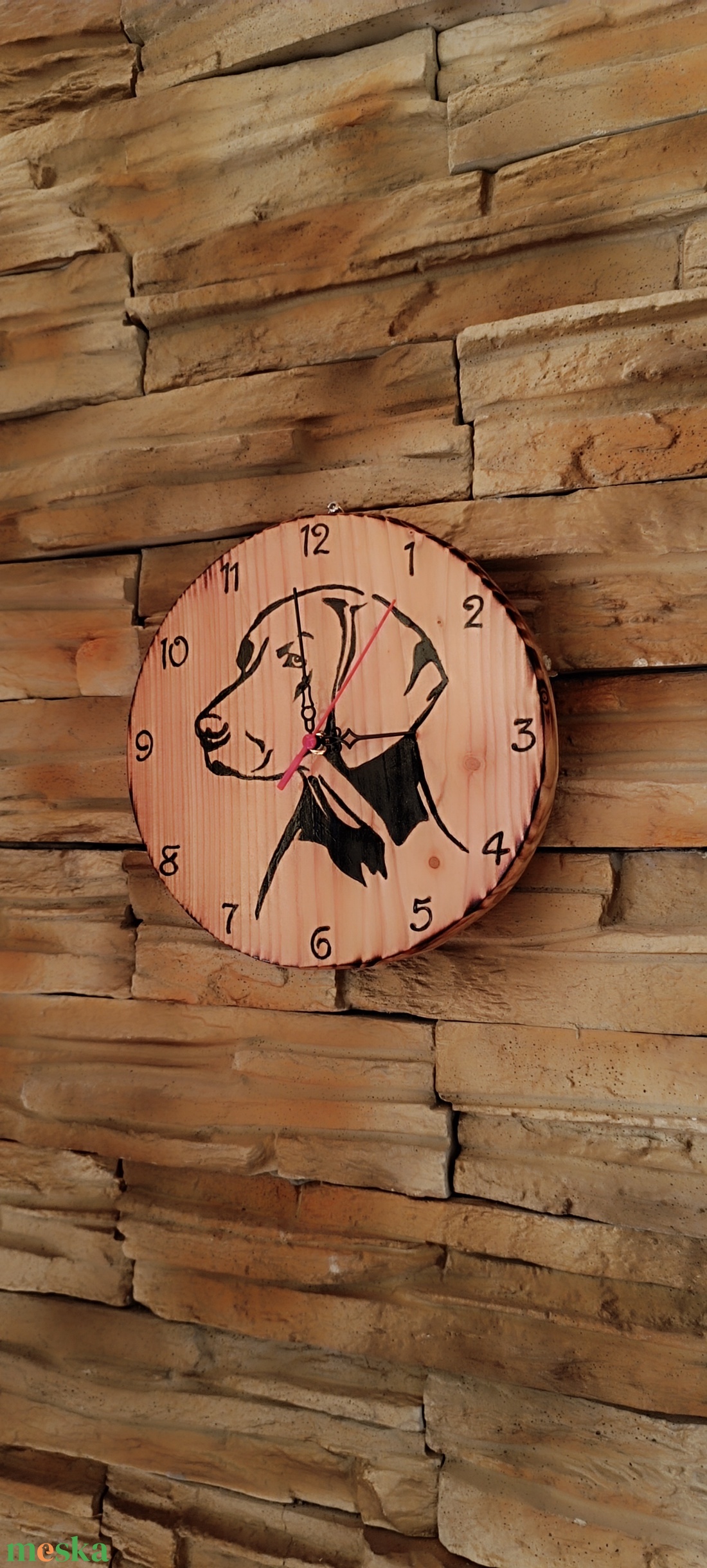 Fából készült falióra vizsla kutyussal - otthon & életmód - dekoráció - fali és függő dekoráció - falióra & óra - Meska.hu Fából készült falióra vizsla kutyussal - otthon & életmód - dekoráció - fali és függő dekoráció - falióra & óra - Meska.hu