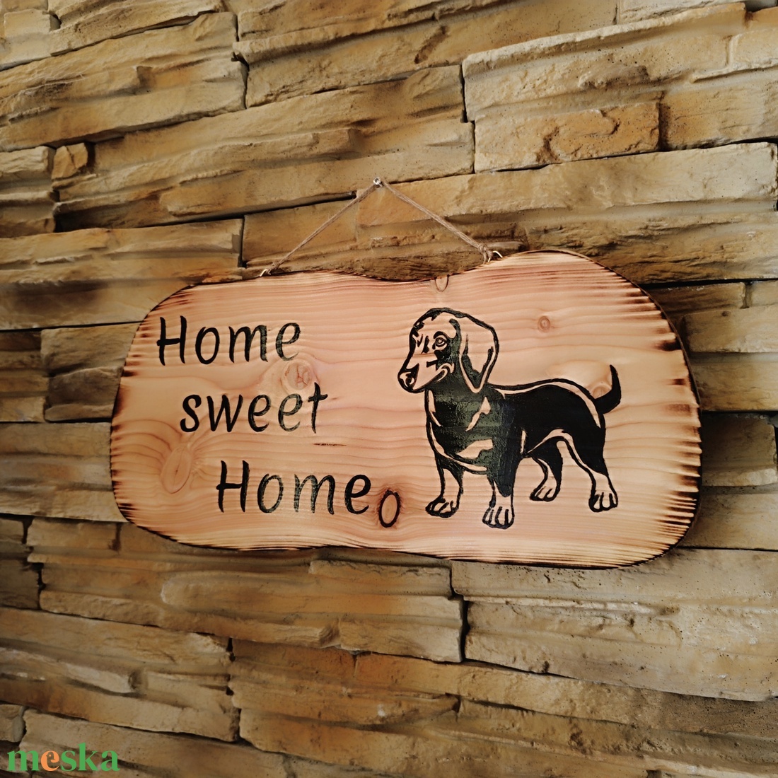 Nagyméretű tacskós fatábla home sweet home felirattal - otthon & életmód - ház & kert - isten hozott tábla - Meska.hu Nagyméretű tacskós fatábla home sweet home felirattal - otthon & életmód - ház & kert - isten hozott tábla - Meska.hu
