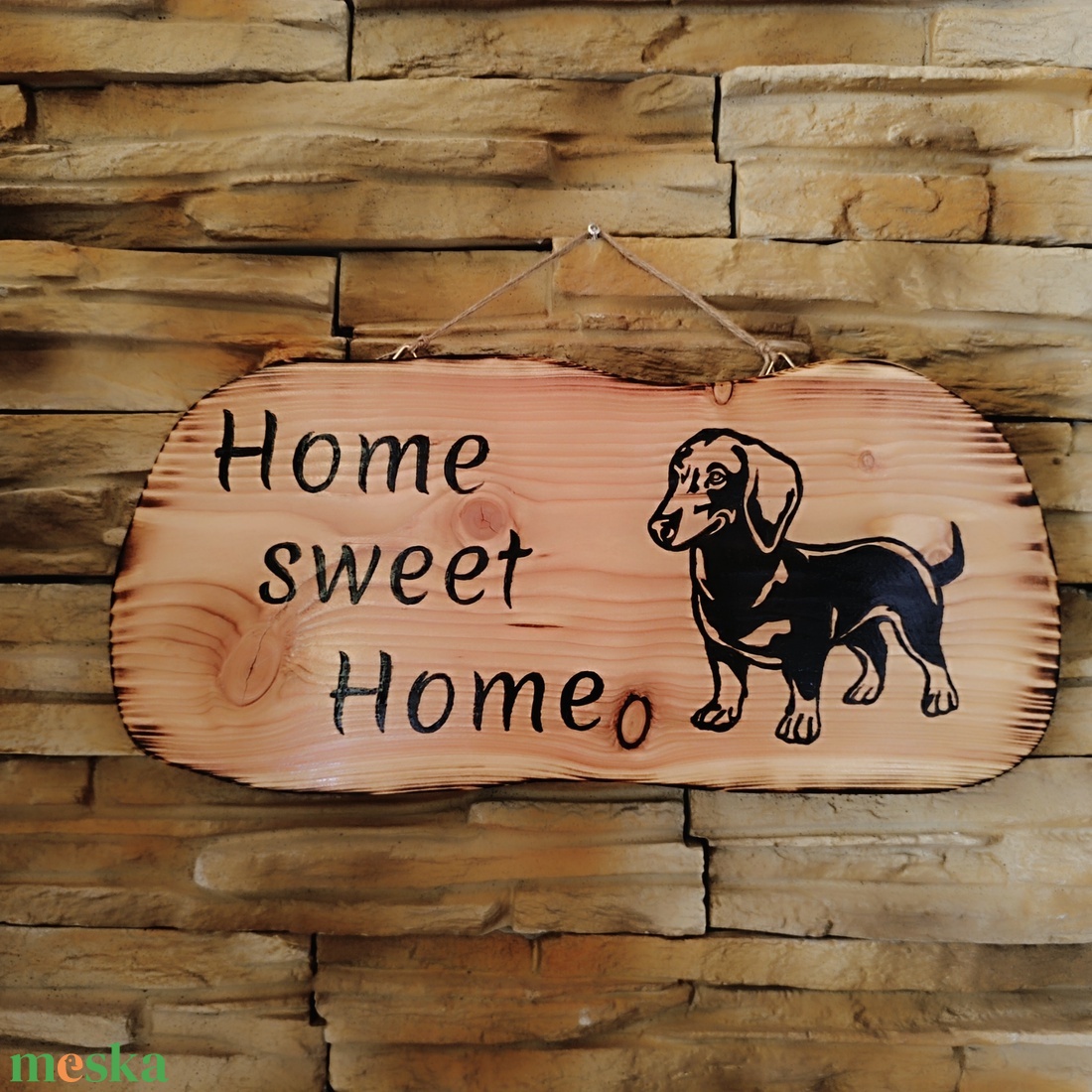 Nagyméretű tacskós fatábla home sweet home felirattal - otthon & életmód - ház & kert - isten hozott tábla - Meska.hu Nagyméretű tacskós fatábla home sweet home felirattal - otthon & életmód - ház & kert - isten hozott tábla - Meska.hu