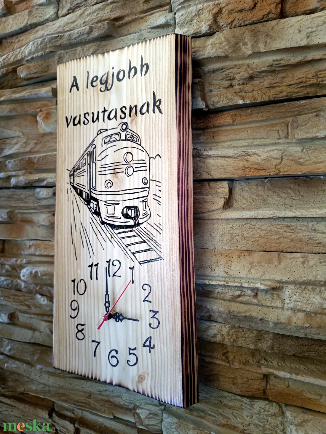 Fából készült falióra a legjobb vasutasnak - otthon & életmód - dekoráció - fali és függő dekoráció - falióra & óra - Meska.hu Fából készült falióra a legjobb vasutasnak - otthon & életmód - dekoráció - fali és függő dekoráció - falióra & óra - Meska.hu