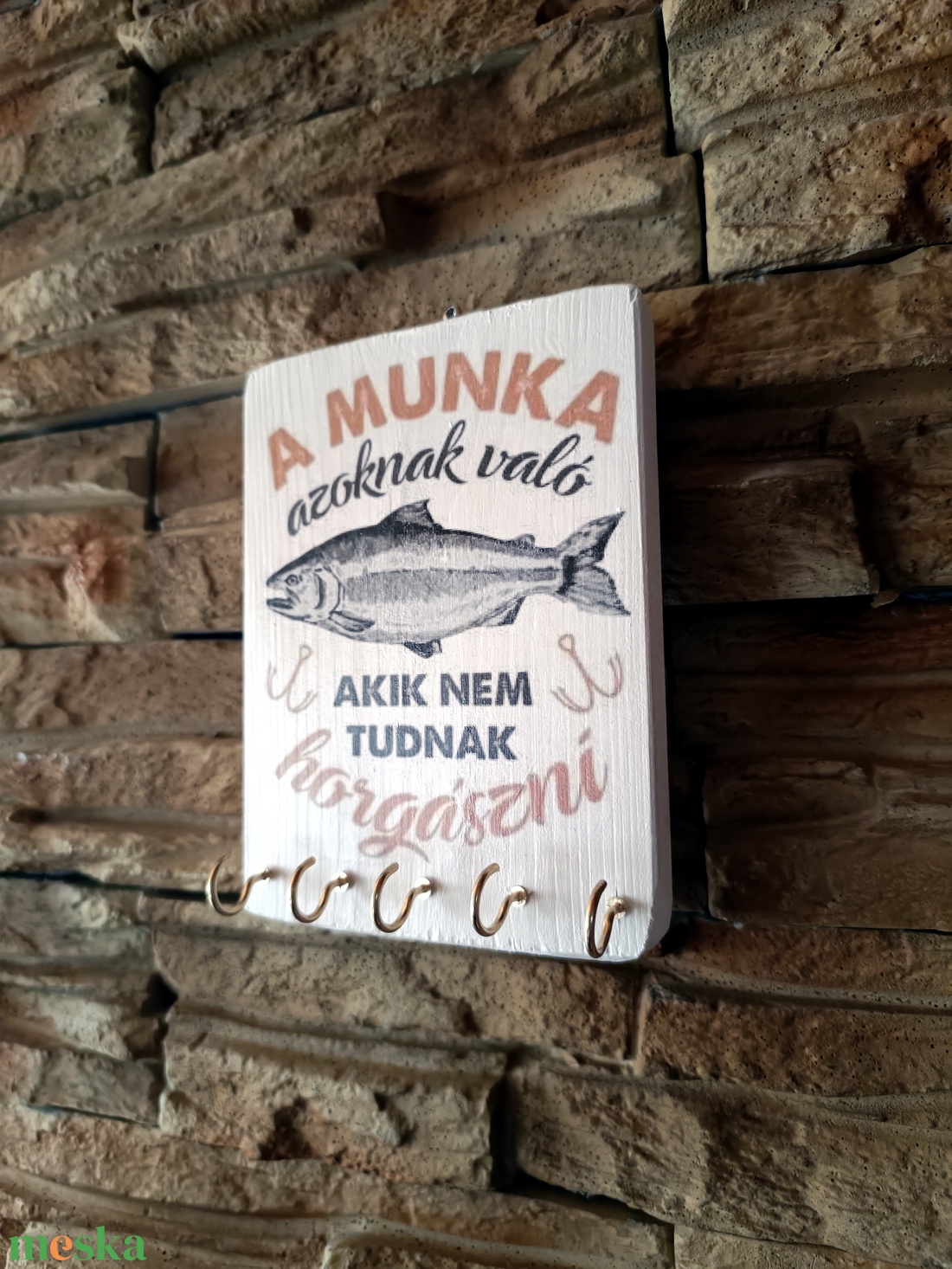 Fából készült fali kulcstartó horgászoknak - otthon & életmód - dekoráció - fali és függő dekoráció - fali kulcstartó - Meska.hu Fából készült fali kulcstartó horgászoknak - otthon & életmód - dekoráció - fali és függő dekoráció - fali kulcstartó - Meska.hu