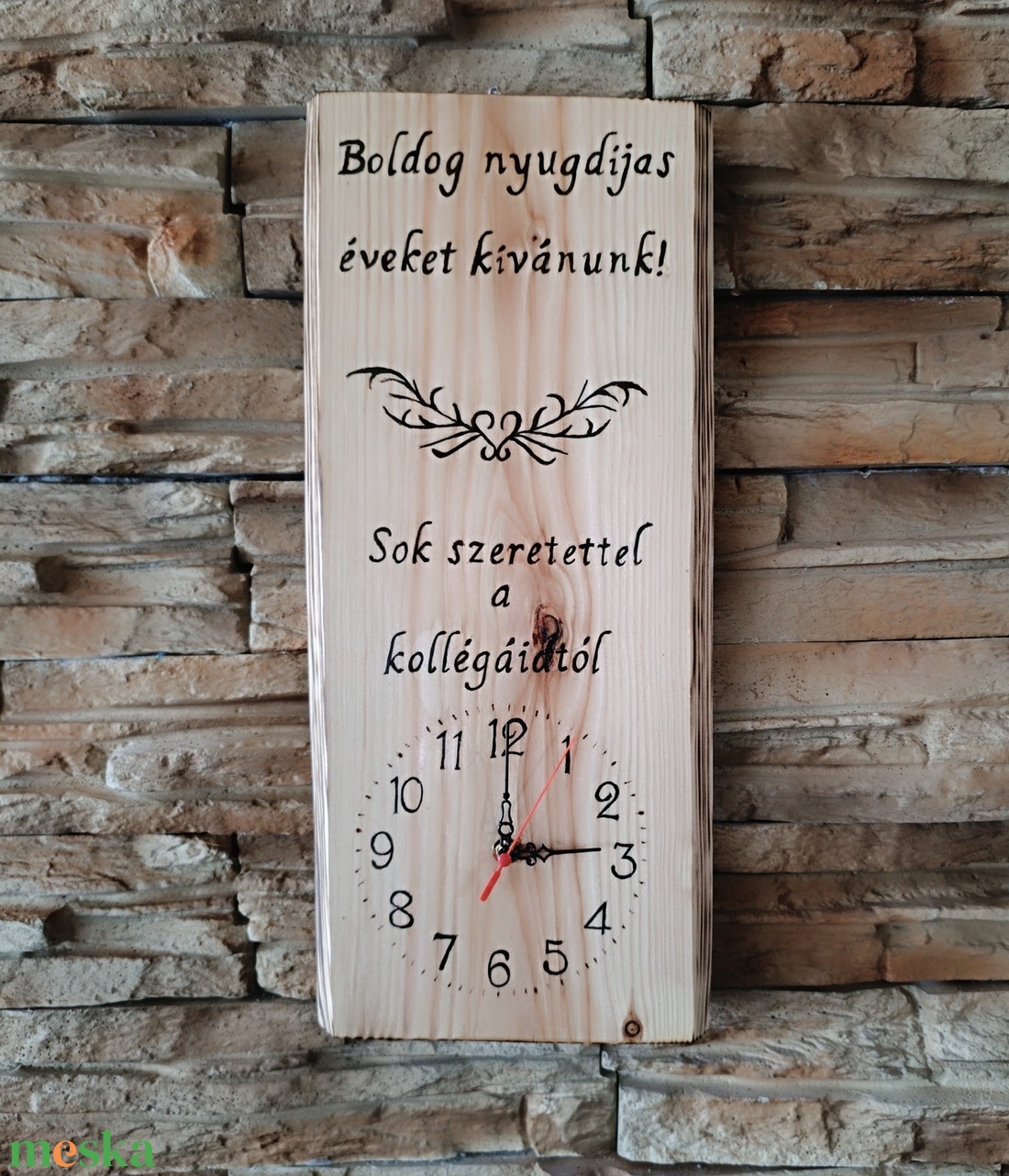 Fából készült falióra nyugdíjas búcsúztató alkalmából - otthon & életmód - dekoráció - fali és függő dekoráció - falióra & óra - Meska.hu Fából készült falióra nyugdíjas búcsúztató alkalmából - otthon & életmód - dekoráció - fali és függő dekoráció - falióra & óra - Meska.hu