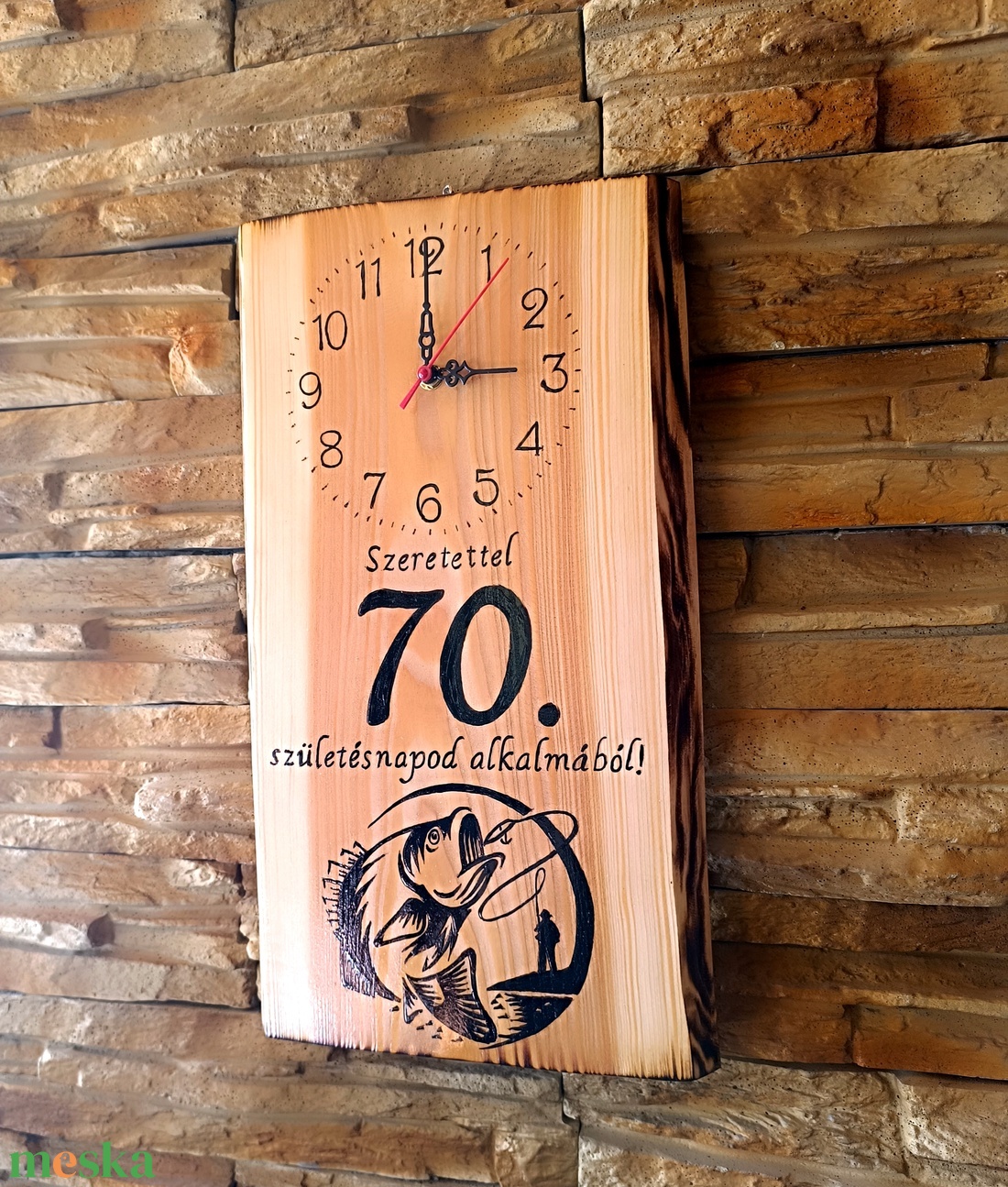 Fából készült születésnapi falióra horgászok számára  - otthon & életmód - dekoráció - fali és függő dekoráció - falióra & óra - Meska.hu