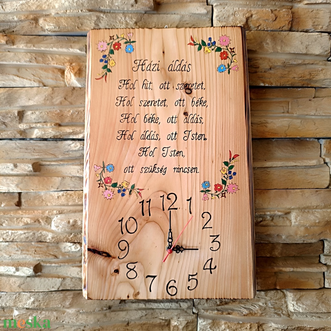 Nagyméretű, fából készült kézműves falióra magyaros virág mintával és Házi Áldással - otthon & életmód - dekoráció - fali és függő dekoráció - falióra & óra - Meska.hu