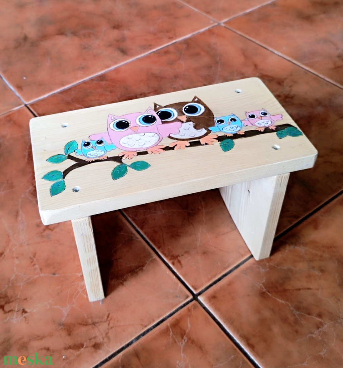 Gyerek sámli bagoly családdal  - baba - mama - babaszobabútor - gyerek szék, sámli - Meska.hu