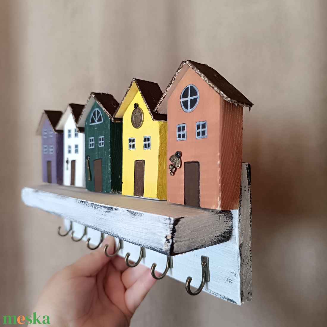 Színes házikós utcakép fali kulcstartó  - otthon & életmód - dekoráció - fali és függő dekoráció - fali kulcstartó - Meska.hu