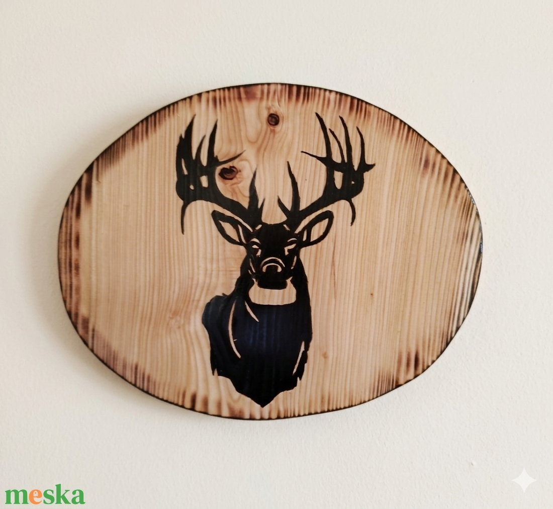 Szarvas sziluettel díszített vörösfenyő falikép  - otthon & életmód - dekoráció - kép & falikép - fából készült kép - Meska.hu