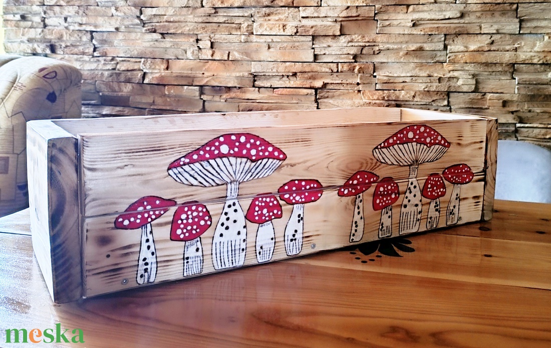 Vidám, kézzel díszített fa virágláda � egyedi hangulat a kertedbe vagy teraszodra!  - otthon & életmód - ház & kert - virágláda, balkonláda - Meska.hu