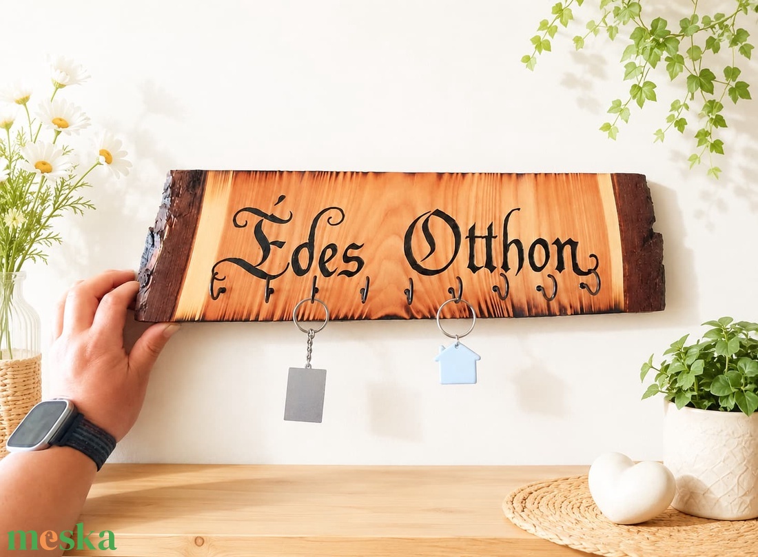 Édes Otthon rusztikus fa kulcstartó � egyedi, kézzel készített falidísz - otthon & életmód - dekoráció - fali és függő dekoráció - fali kulcstartó - Meska.hu