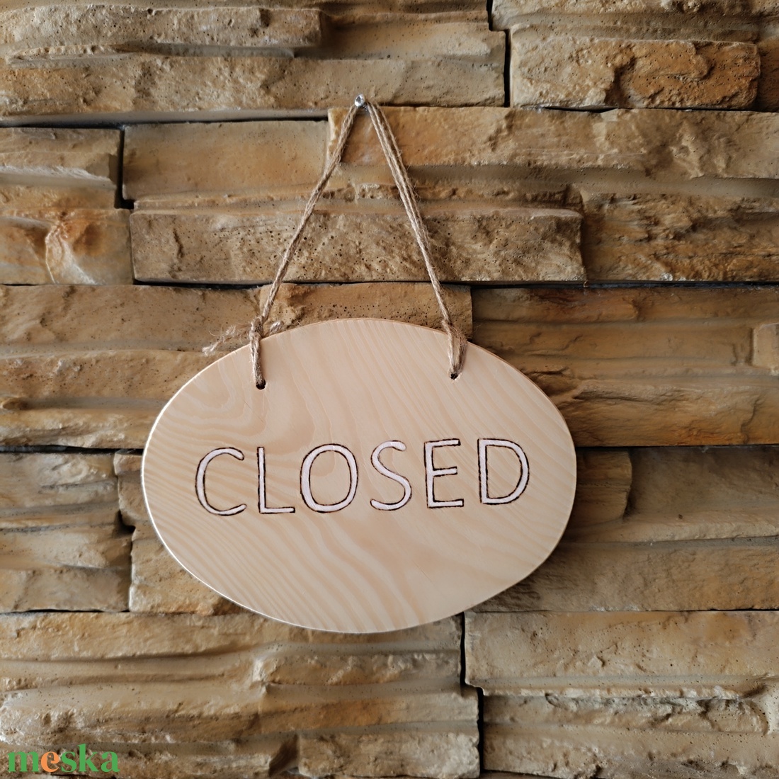 Kétoldalú fa OPEN/CLOSED ajtótábla � kézzel festett, rusztikus üzletnyitó tábla - esküvő - dekoráció - tábla & jelzés - Meska.hu
