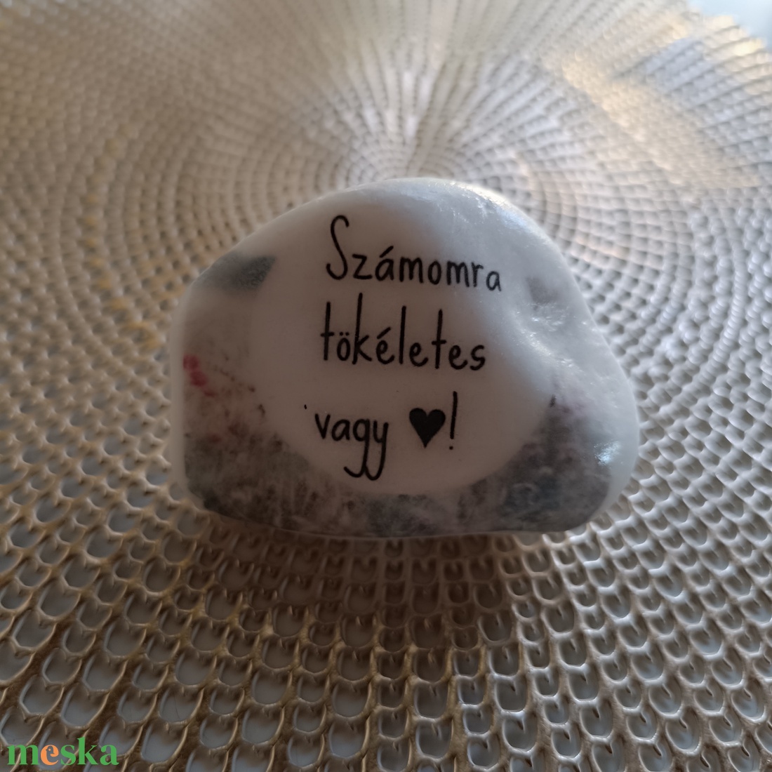 Számomra tökéletes vagy Feliratos Kő/ Ajándékkő - otthon & életmód - dekoráció - asztal és polc dekoráció - kavics & kő - Meska.hu