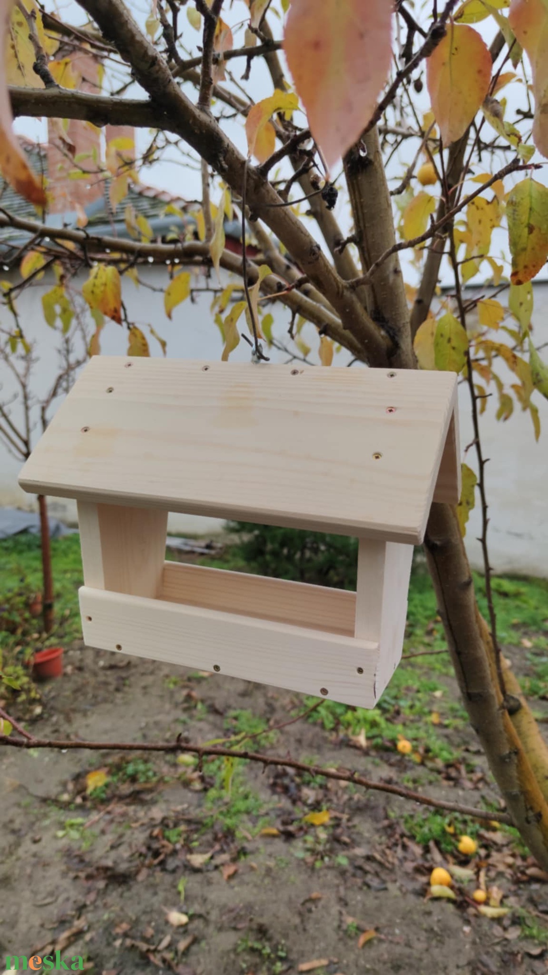 Madáretető fenyőből - nagy - otthon & életmód - ház & kert - madáretető & itató - Meska.hu