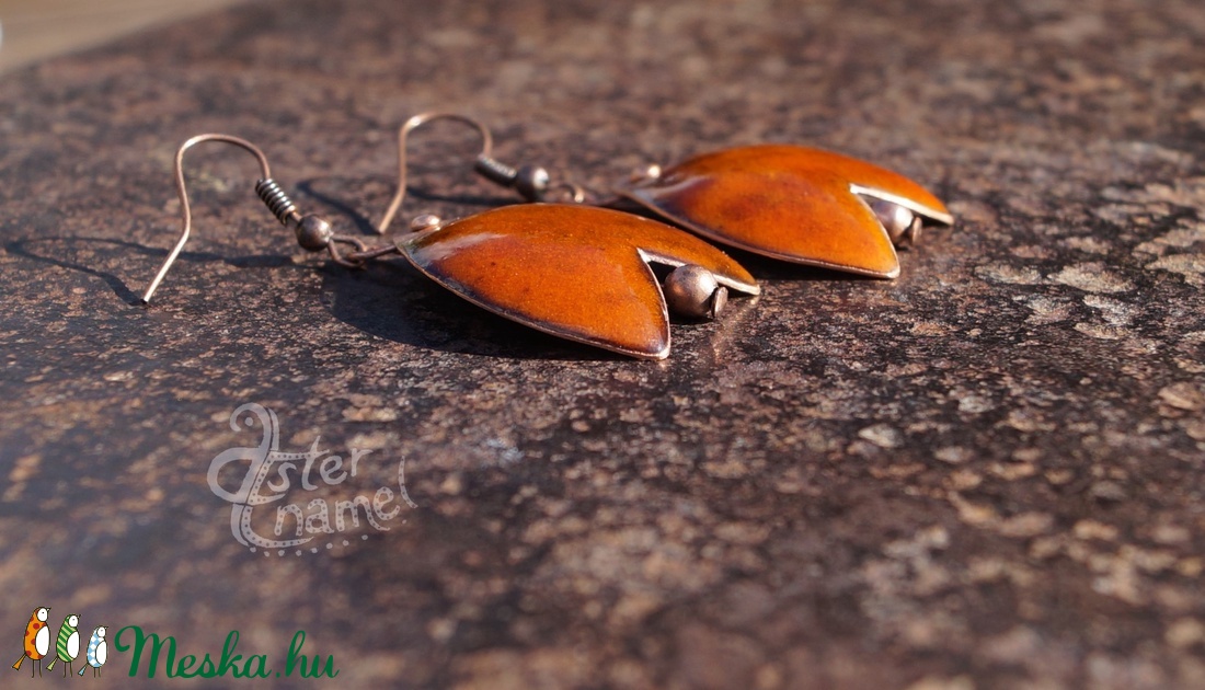 Tulipán formájú tűzzománc fülbevaló, nagy méretű, narancs - ékszer - fülbevaló - lógó fülbevaló - Meska.hu